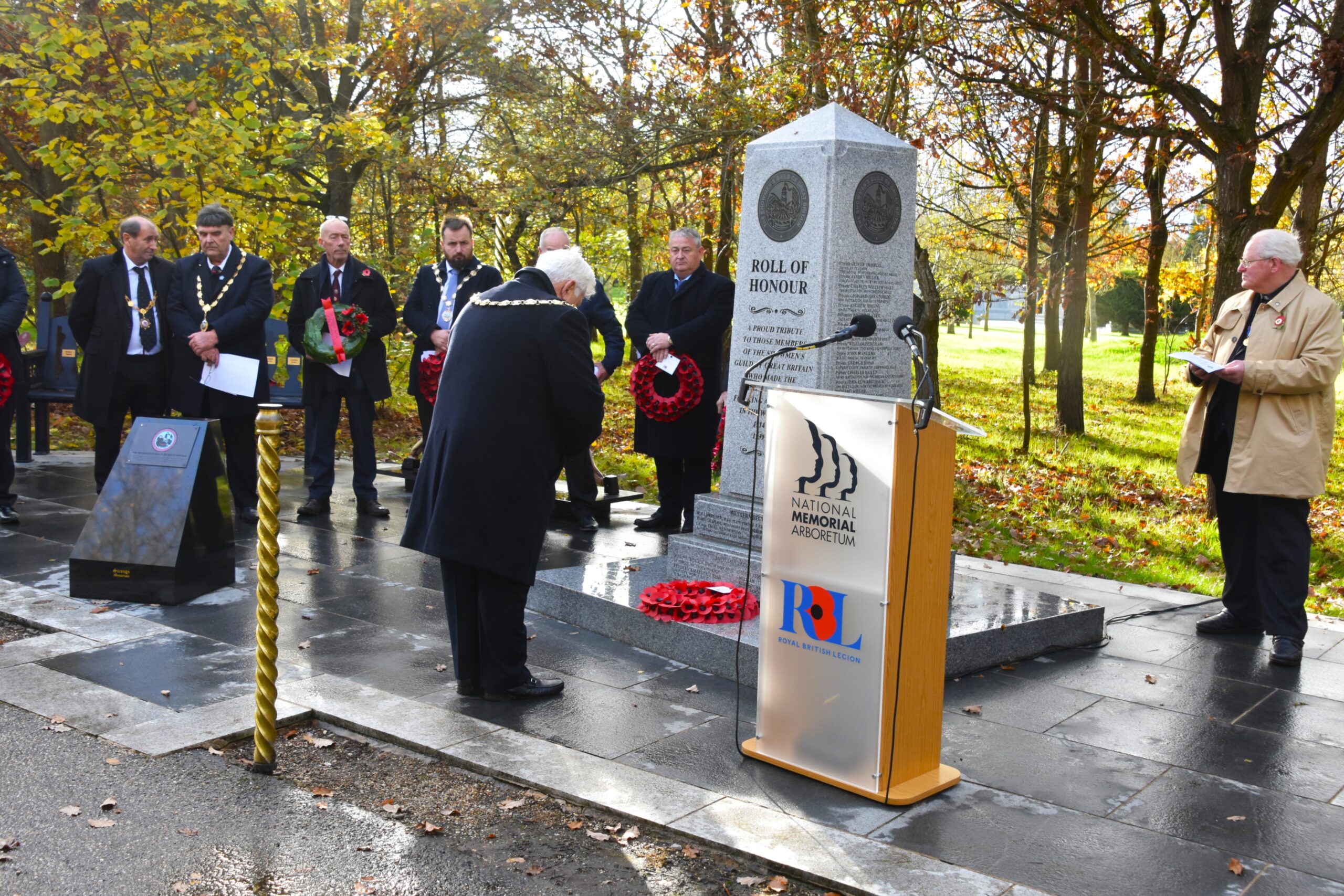 Reflection on D Day, alongside that of Showmen who served in the World Wars, at the National Arboretum